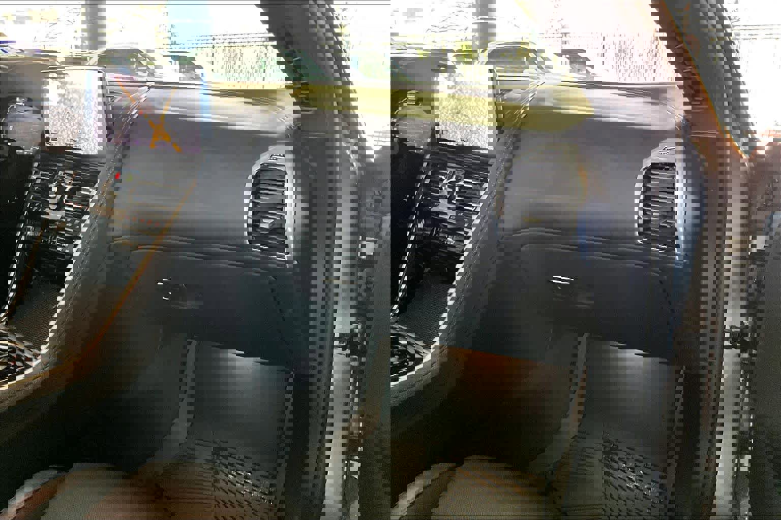 Used 2024 BMW M850i xDrive Convertible image 17