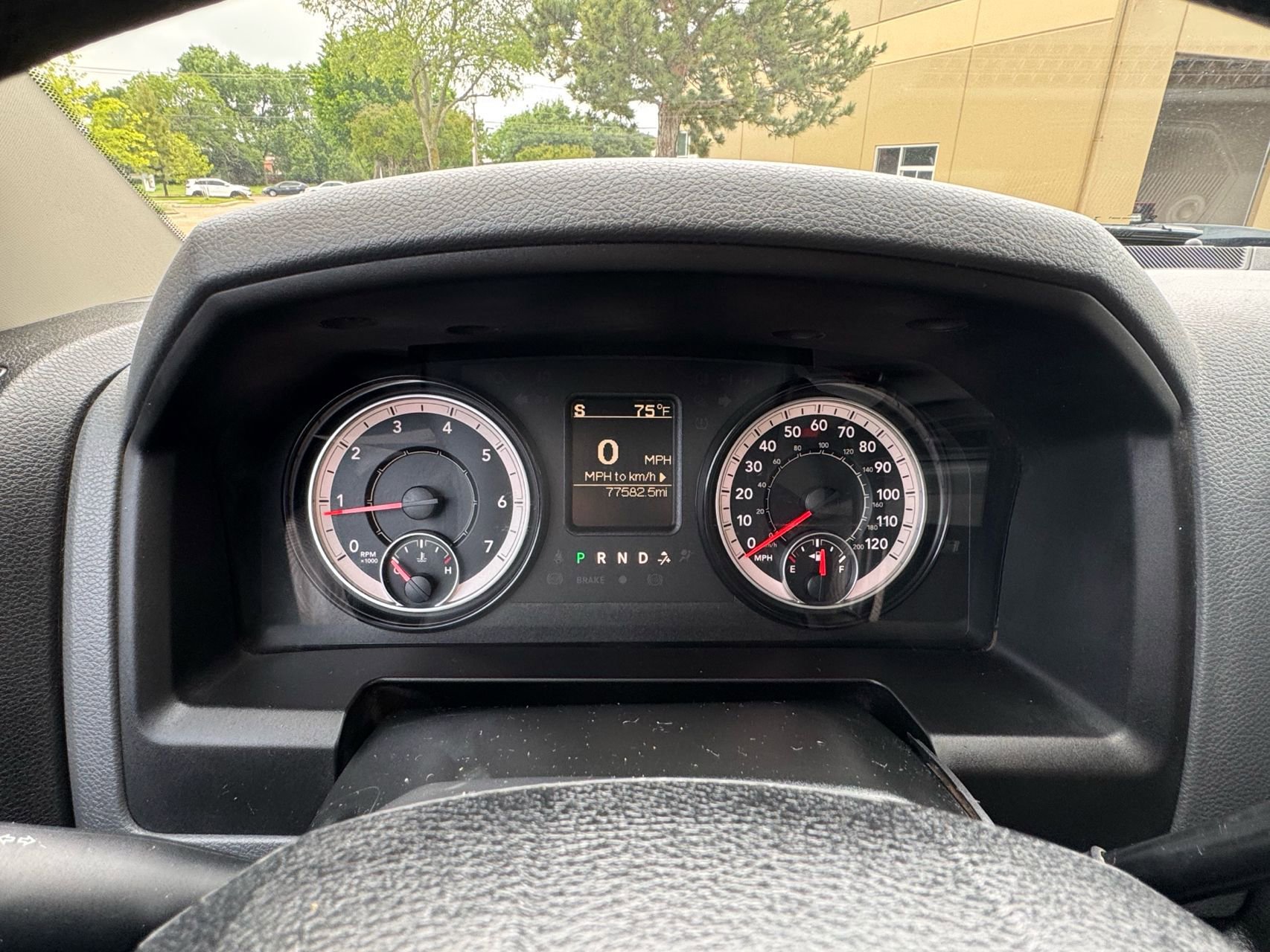 Used 2018 RAM 2500 Tradesman w/ Chrome Appearance Group AWD/4WD image 6