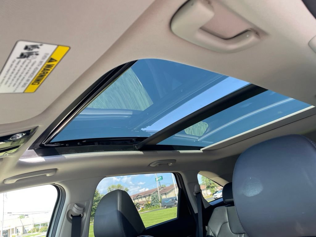 Used 2024 Kia Sorento S w/ Panoramic Sunroof Package AWD/4WD image 10