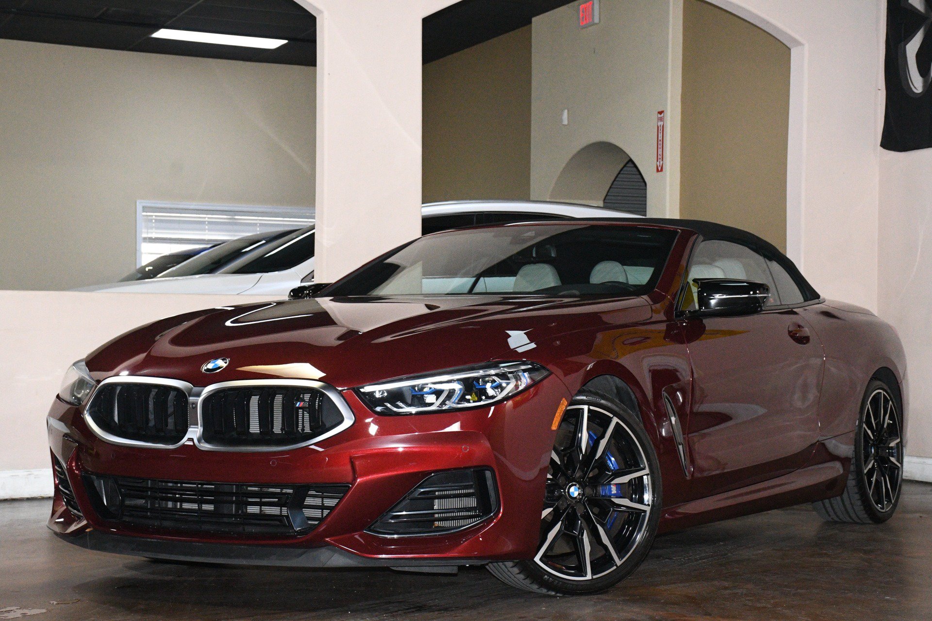Used 2023 BMW M850i xDrive Convertible w/ Driving Assistance Package AWD/4WD image 4