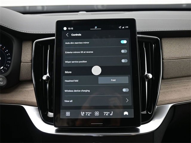 New 2026 Volvo XC90 B6 Plus w/ Protection Package Premier image 19