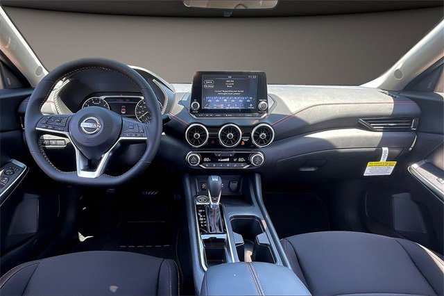 New 2025 Nissan Sentra SR w/ Midnight Edition image 5