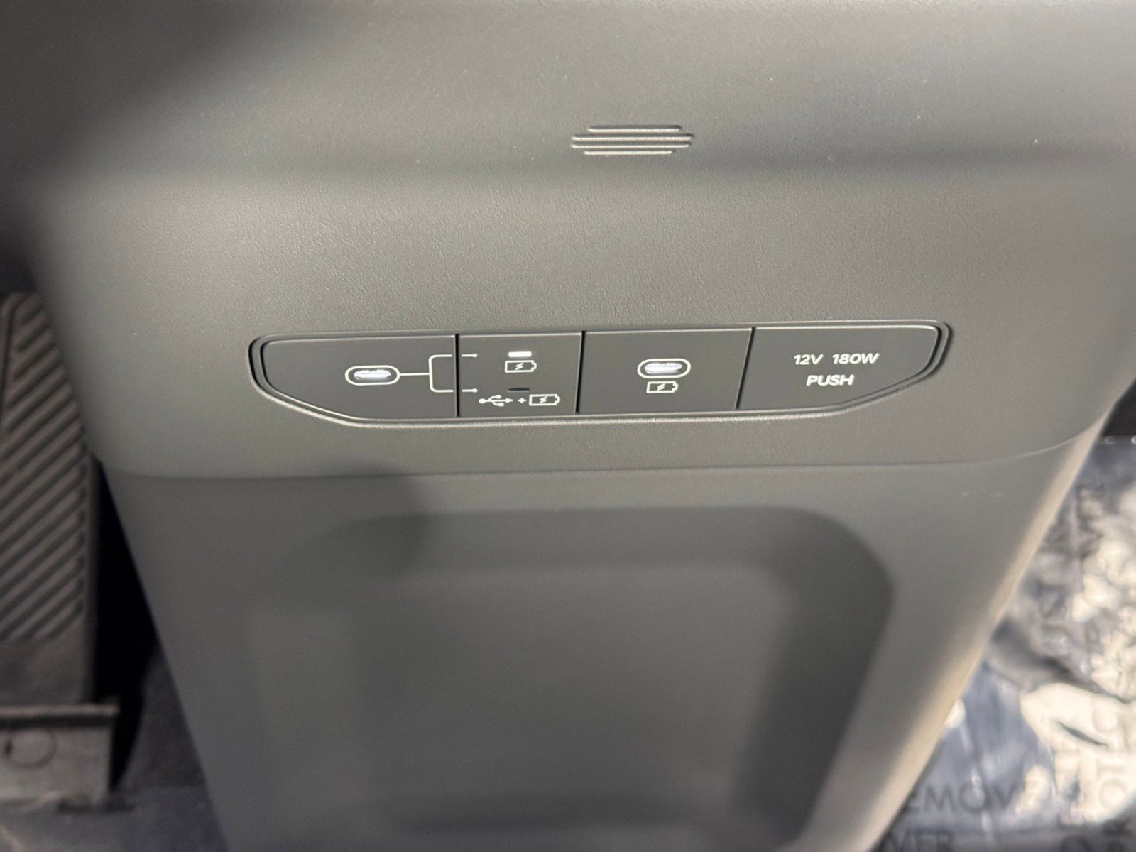 Used 2024 Kia EV9 Light Long Range image 28