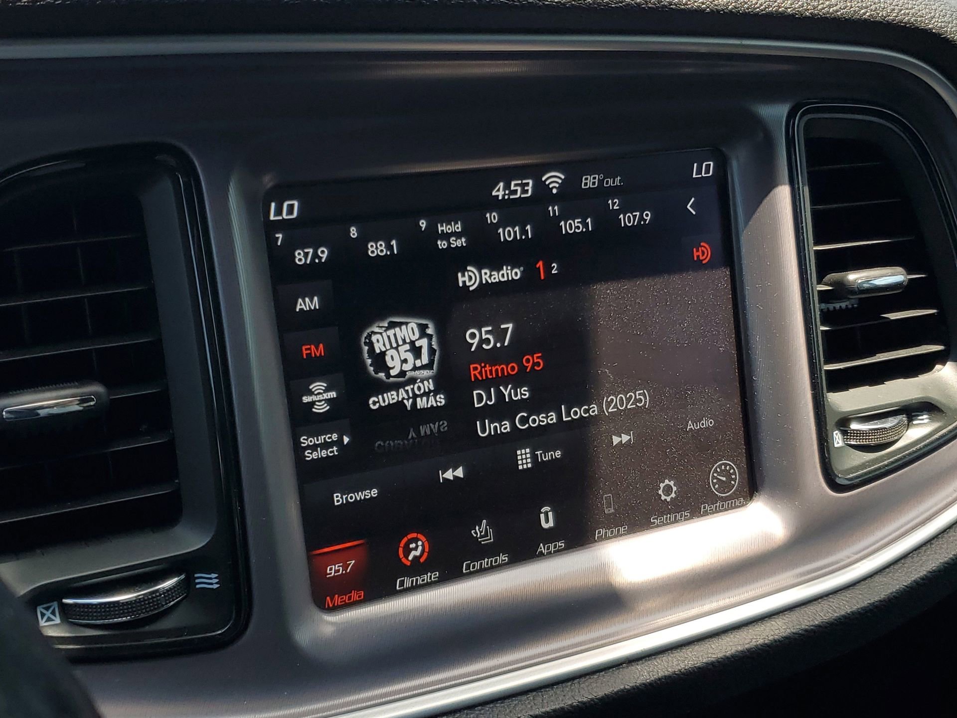 Used 2020 Dodge Challenger R/T Scat Pack image 21