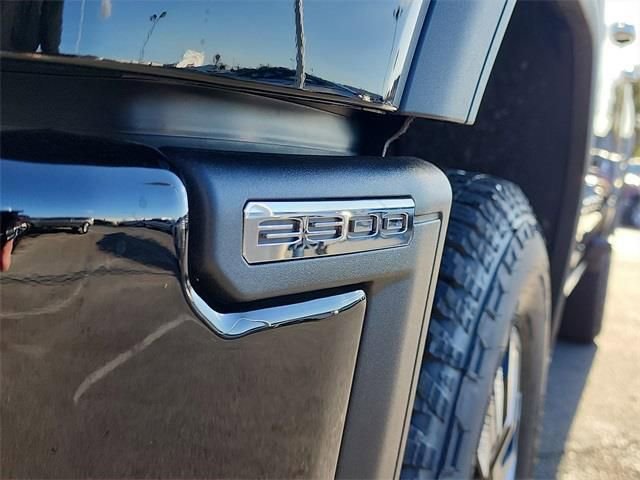 New 2026 GMC Sierra 2500 Denali w/ Denali Reserve Package image 12