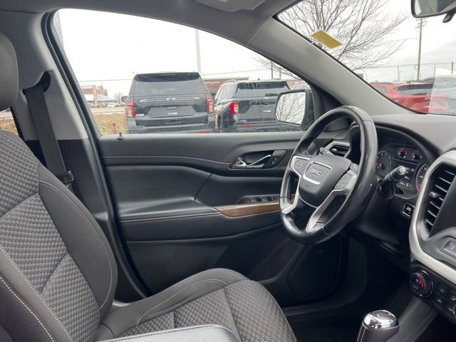 Used 2019 GMC Acadia SLE image 35