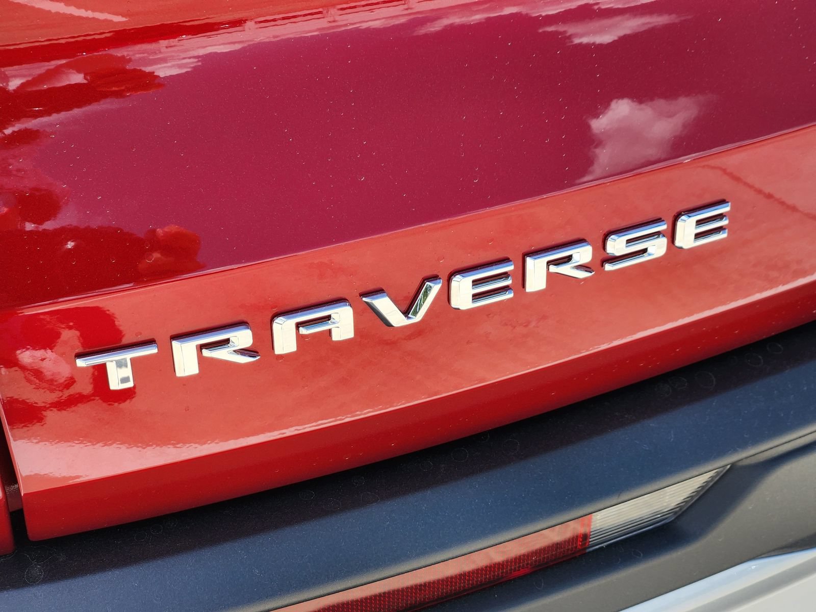 New 2026 Chevrolet Traverse LT FWD image 12