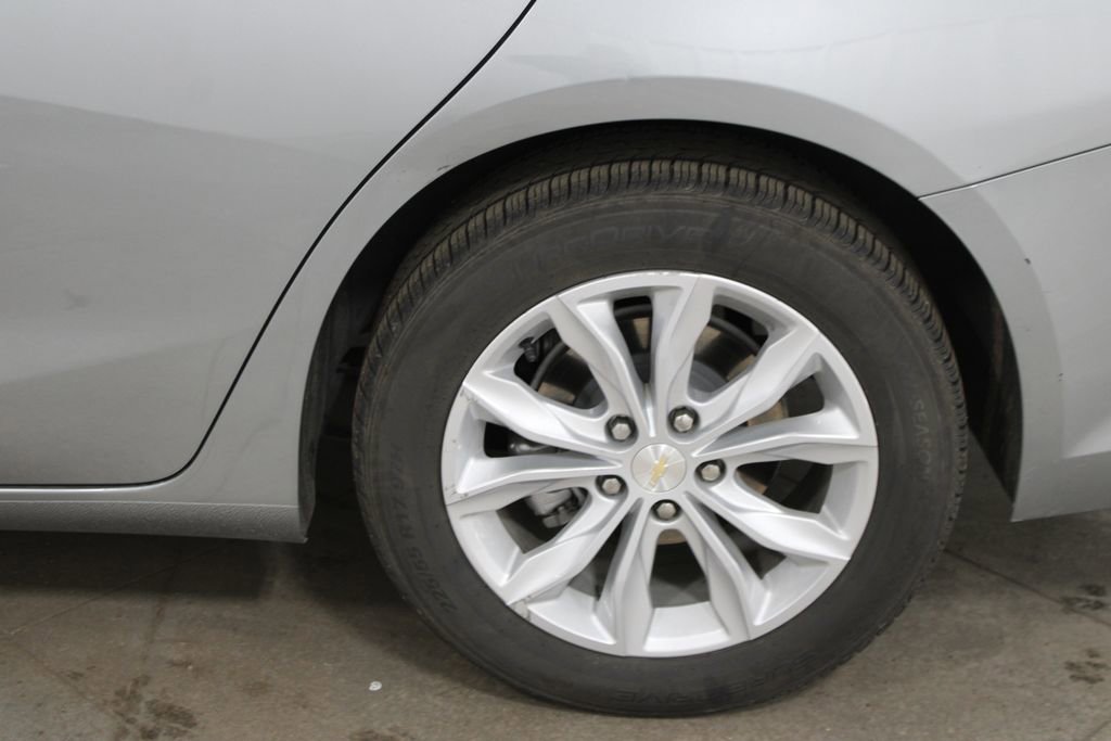 Used 2025 Chevrolet Malibu LT image 45