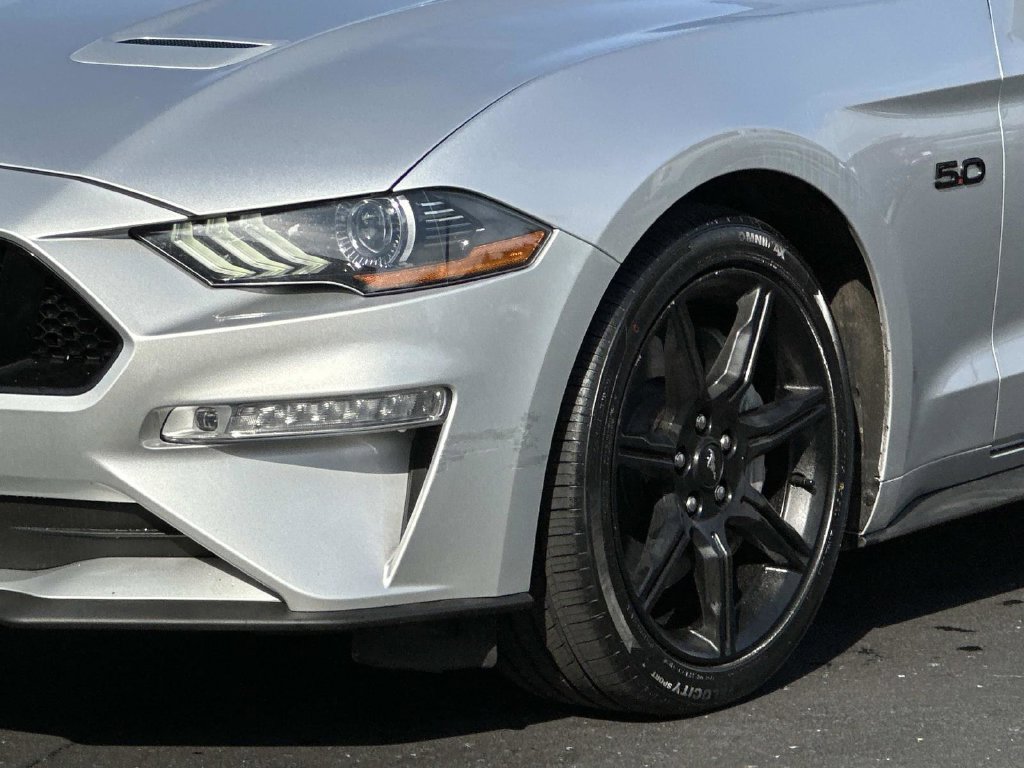 Used 2019 Ford Mustang GT Premium w/ Equipment Group 401A RWD image 8