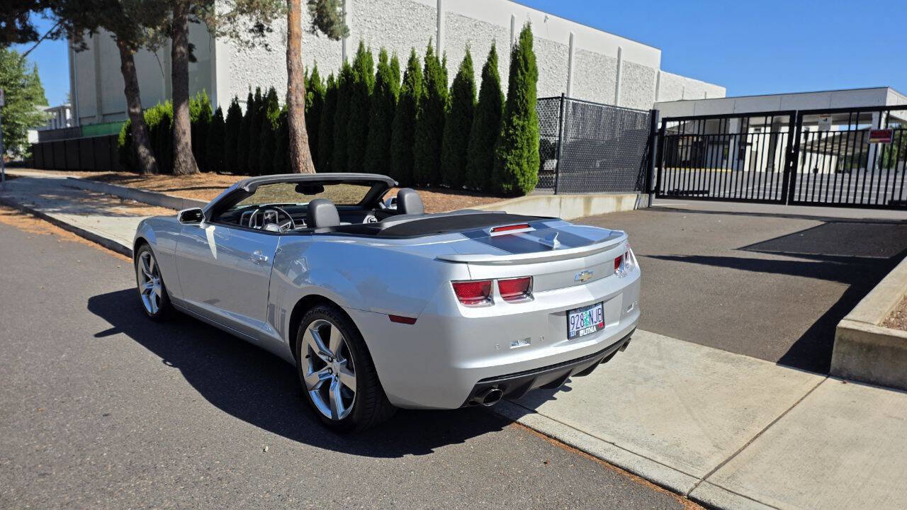 Used 2011 Chevrolet Camaro SS w/ RS Package image 21