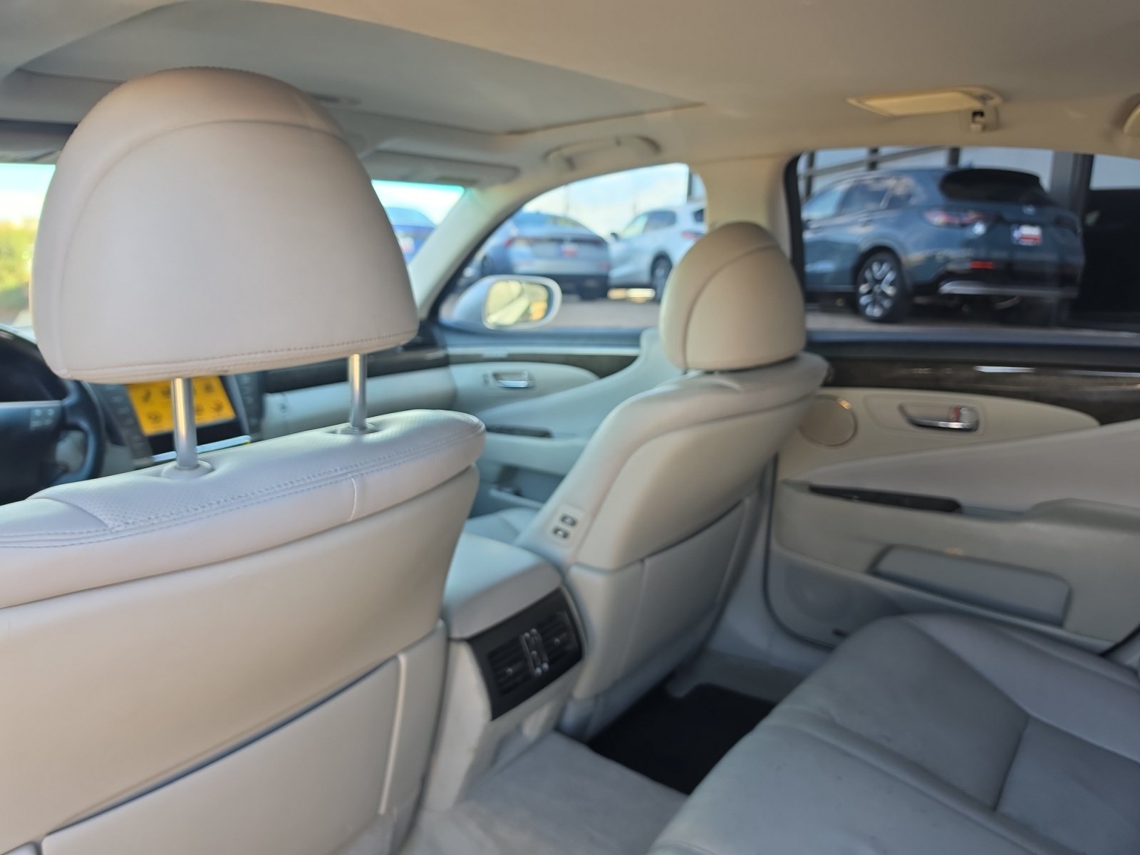 Used 2012 Lexus LS 460 w/ Luxury Value Edition RWD image 27