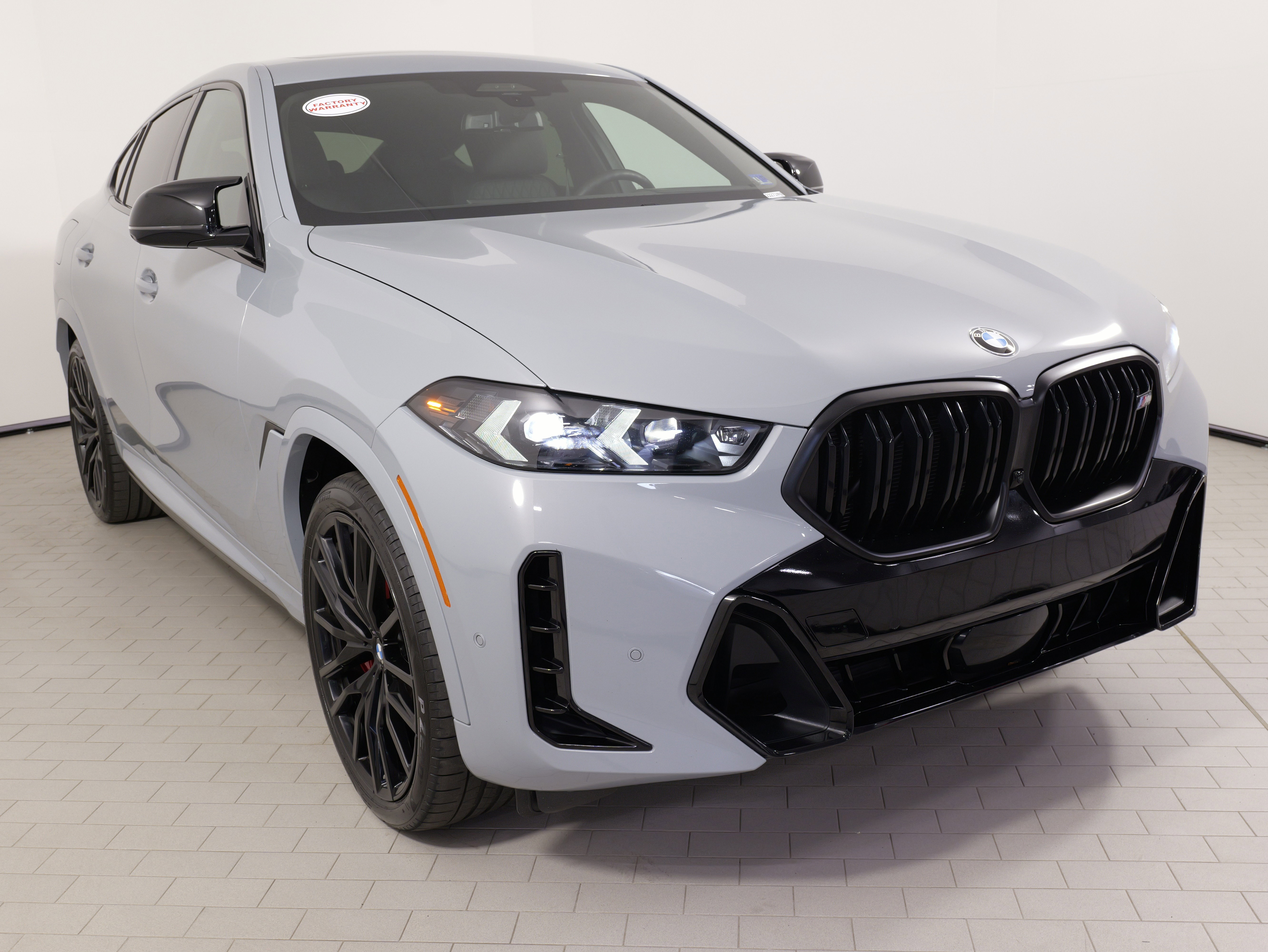 Used 2025 BMW X6 M60i AWD/4WD image 6