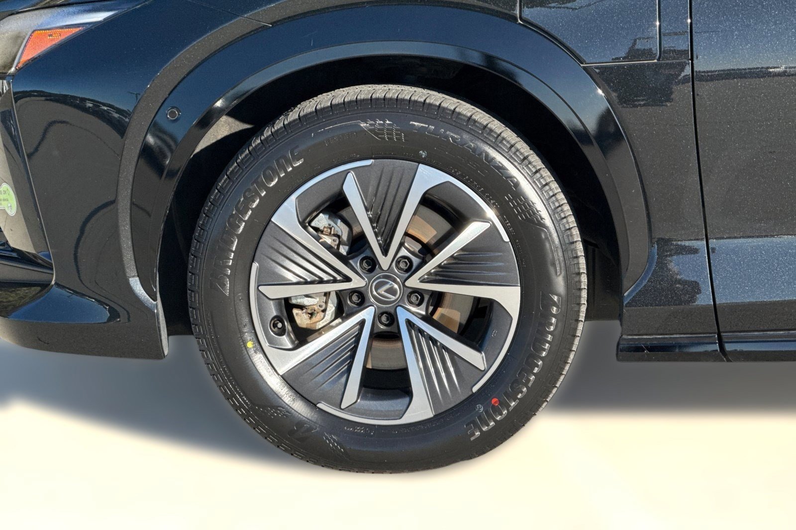 Used 2023 Lexus RZ 450e Premium w/ Technology Package image 12