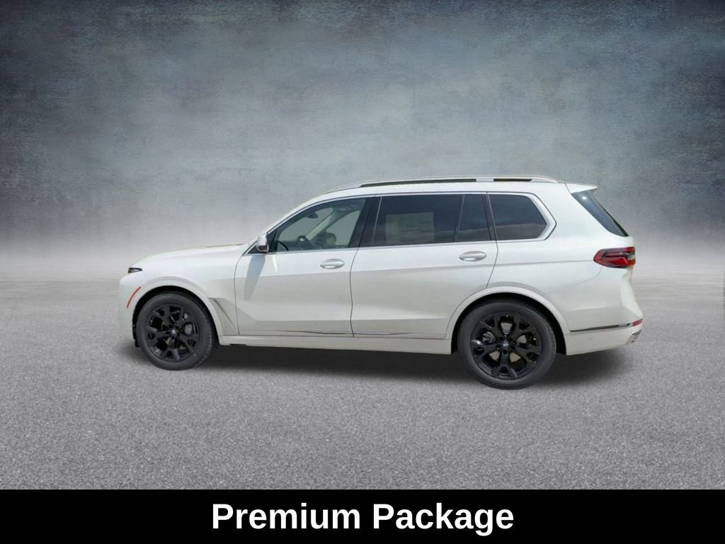 Used 2025 BMW X7 xDrive40i image 15