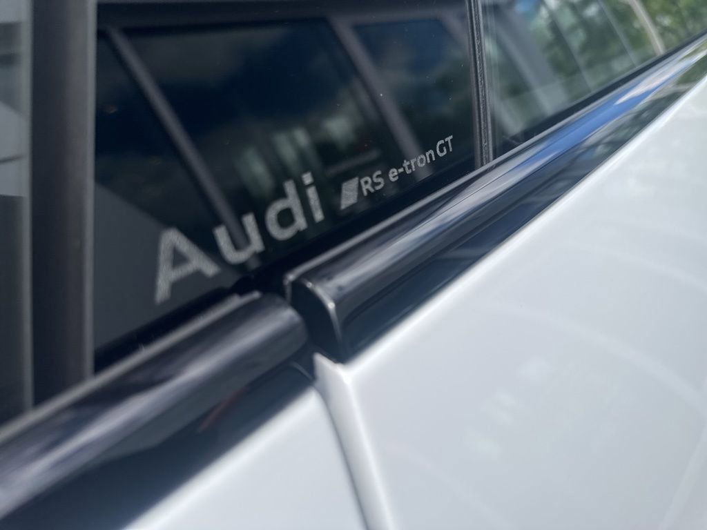 New 2026 Audi RS e-tron GT performance AWD/4WD image 31