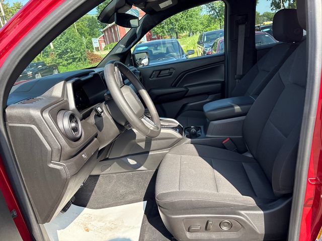 Used 2024 Chevrolet Colorado Trail Boss w/ Technology Package AWD/4WD image 8