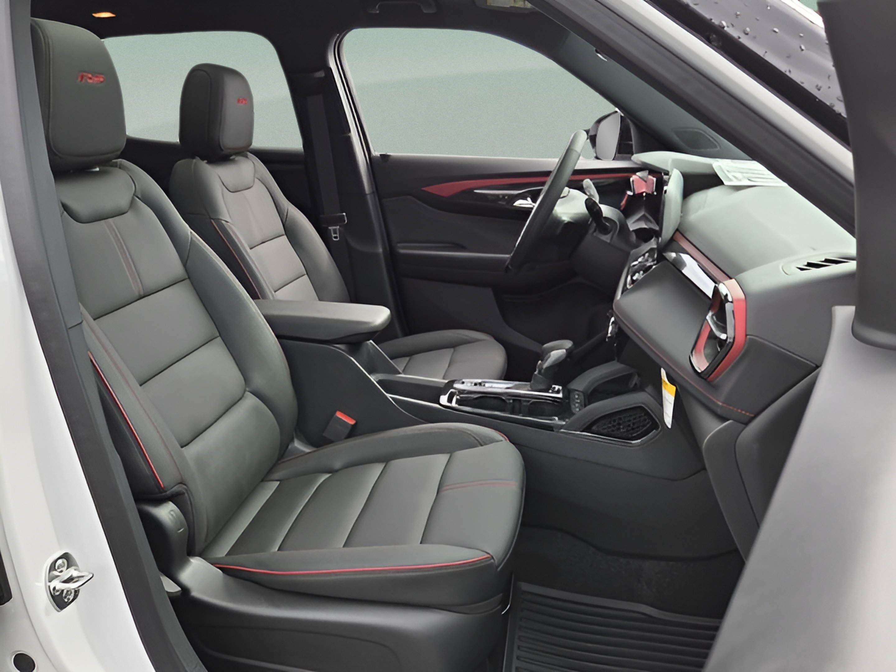 New 2026 Chevrolet TrailBlazer RS w/ Convenience Package AWD/4WD image 17