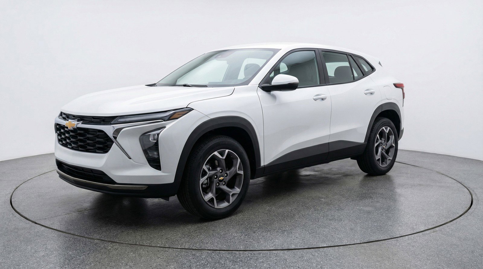 Used 2025 Chevrolet Trax LT image 3