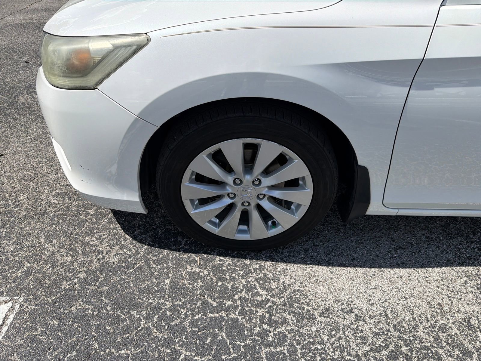 Used 2014 Honda Accord EX-L image 11