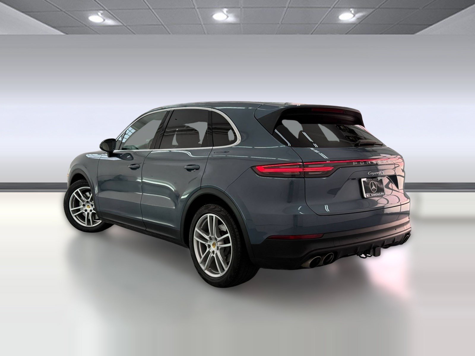 Used 2019 Porsche Cayenne S AWD/4WD image 3