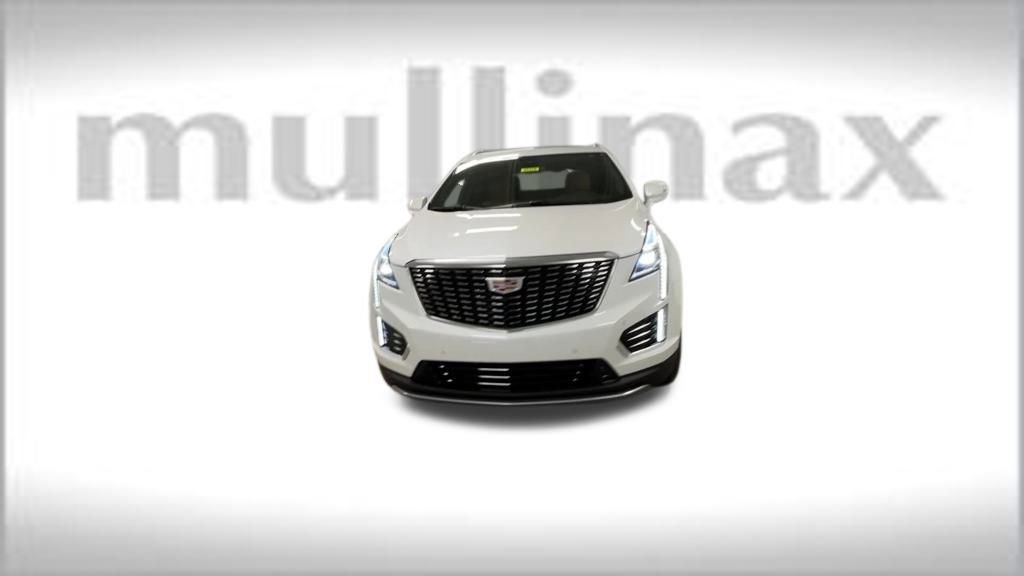 New 2025 Cadillac XT5 Premium Luxury w/ LPO, Floor Liner Package image 57