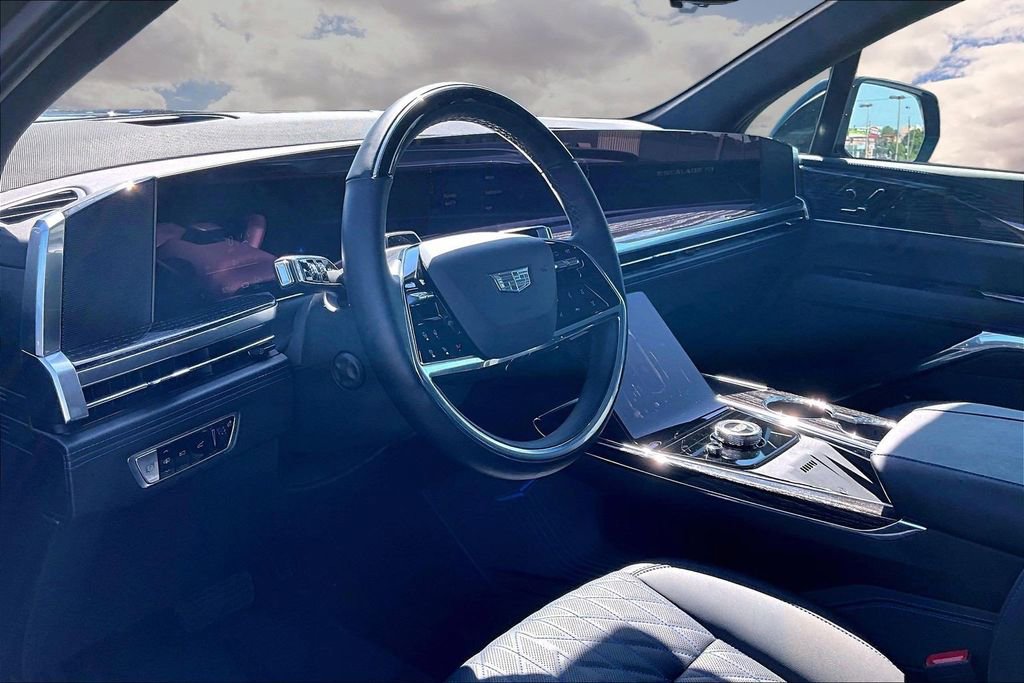 Certified 2026 Cadillac Escalade IQ Luxury 1 image 17