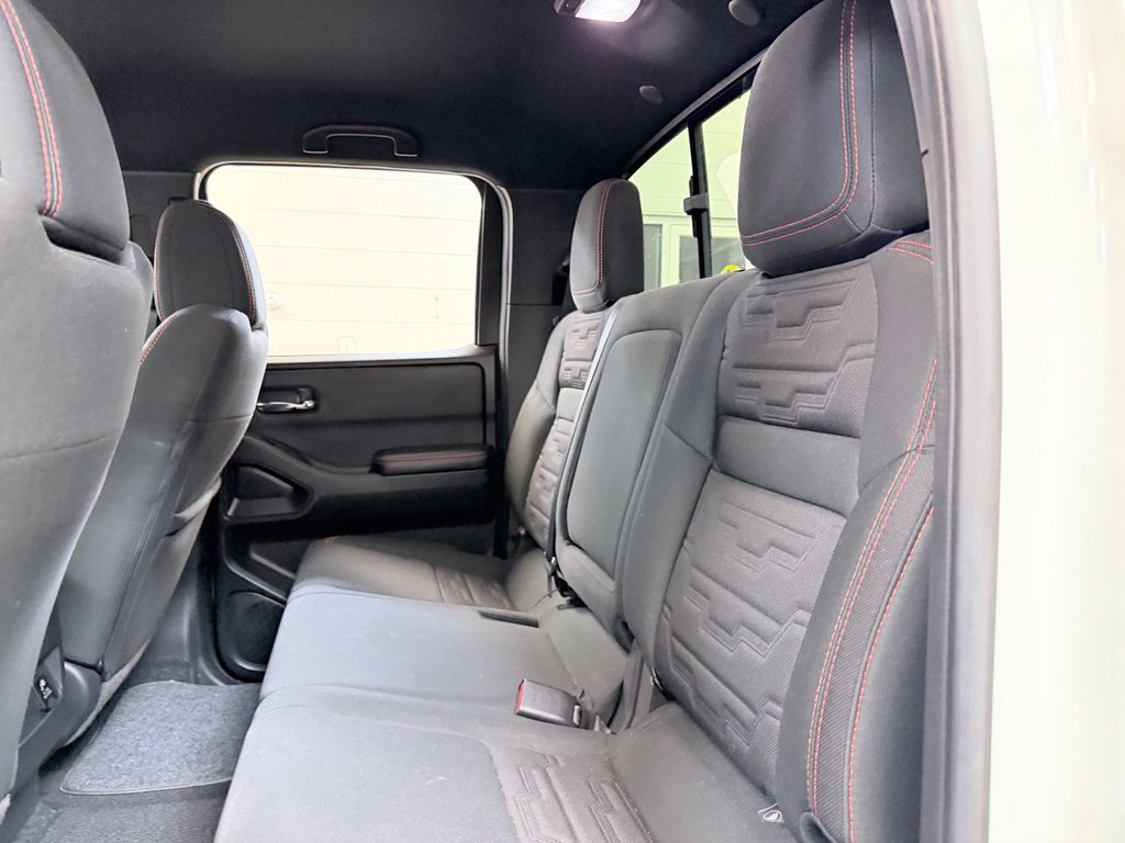 Used 2025 Nissan Frontier PRO-4X w/ Pro Convenience Package AWD/4WD image 25
