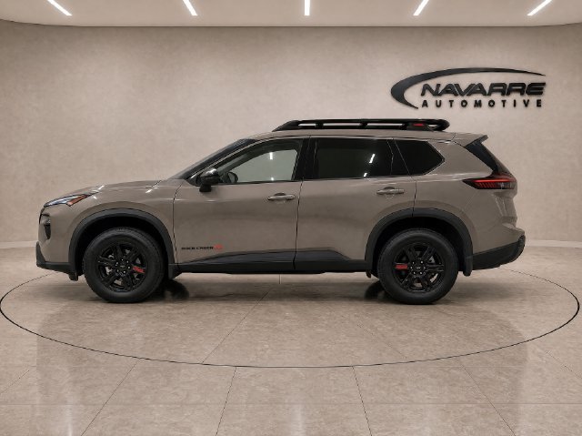 Used 2026 Nissan Rogue SV AWD/4WD image 5