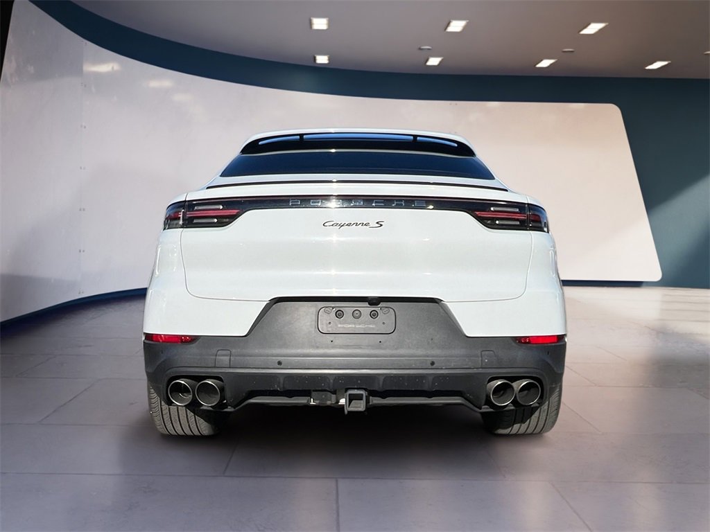 Used 2021 Porsche Cayenne S image 4