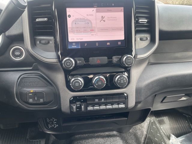New 2026 RAM 3500 4x4 Crew Cab DRW image 25