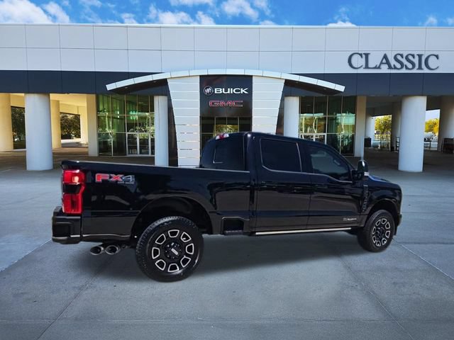 Used 2025 Ford F250 Platinum w/ FX4 Off-Road Package AWD/4WD image 8