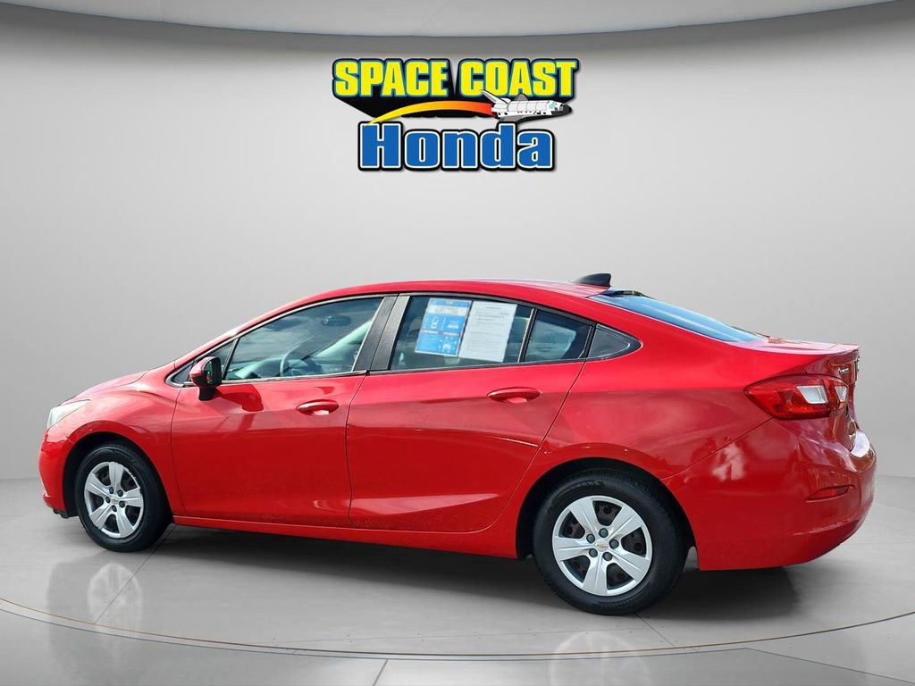 Used 2017 Chevrolet Cruze LS image 4