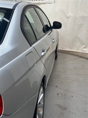 Used 2011 BMW 328i xDrive Sedan w/ Premium Pkg 2 AWD/4WD image 12