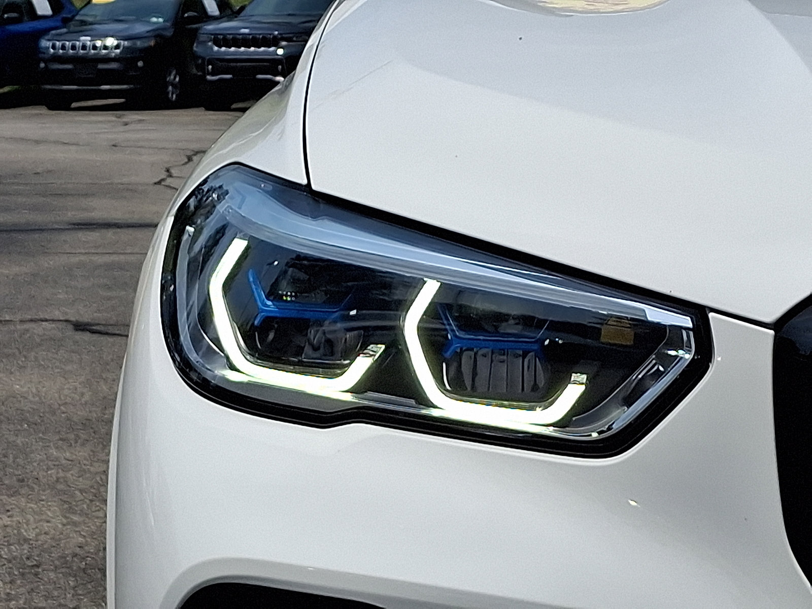 Used 2023 BMW X5 M50i w/ Executive Package AWD/4WD image 9