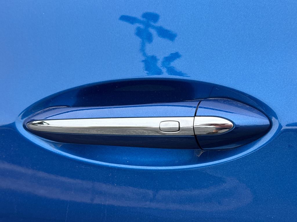 Used 2016 Chevrolet Cruze Premier FWD image 14