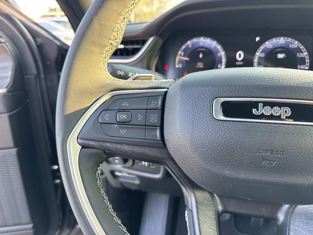New 2025 Jeep Grand Cherokee L Limited w/ Luxury Tech Group II RWD image 26