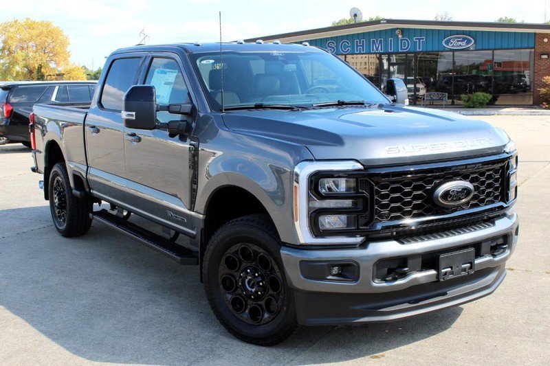 New 2026 Ford F350 Lariat image 2
