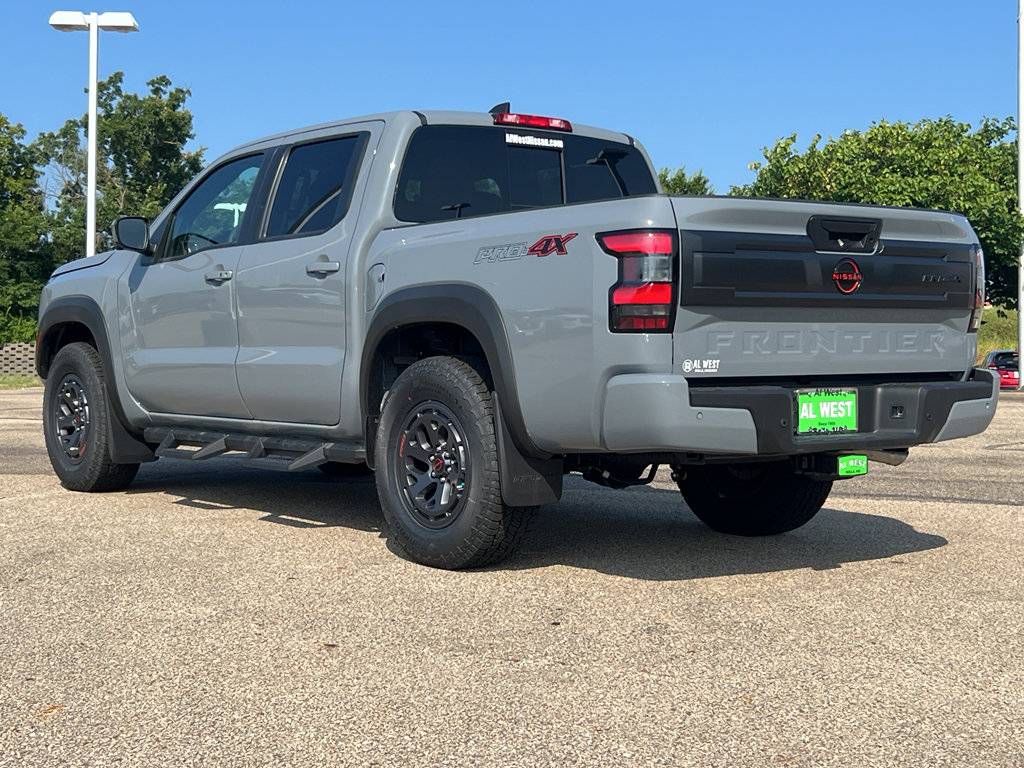 New 2025 Nissan Frontier PRO-4X w/ Pro Convenience Package image 6