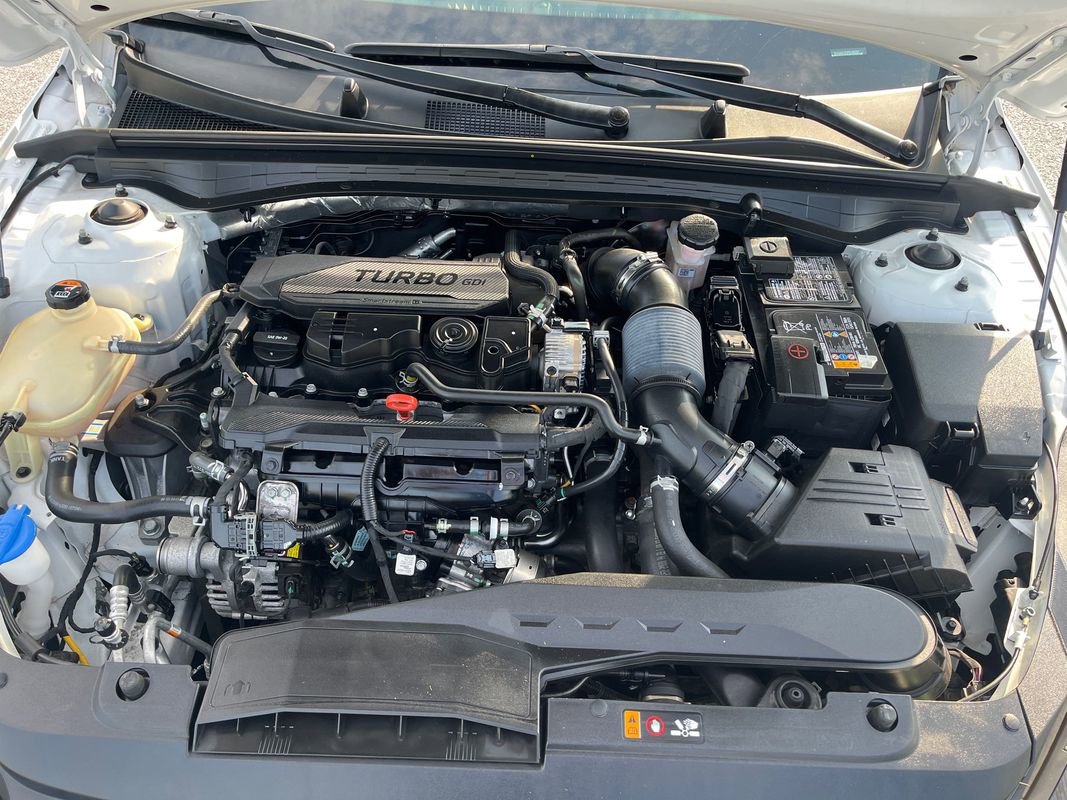 Used 2023 Kia K5 GT-Line image 13