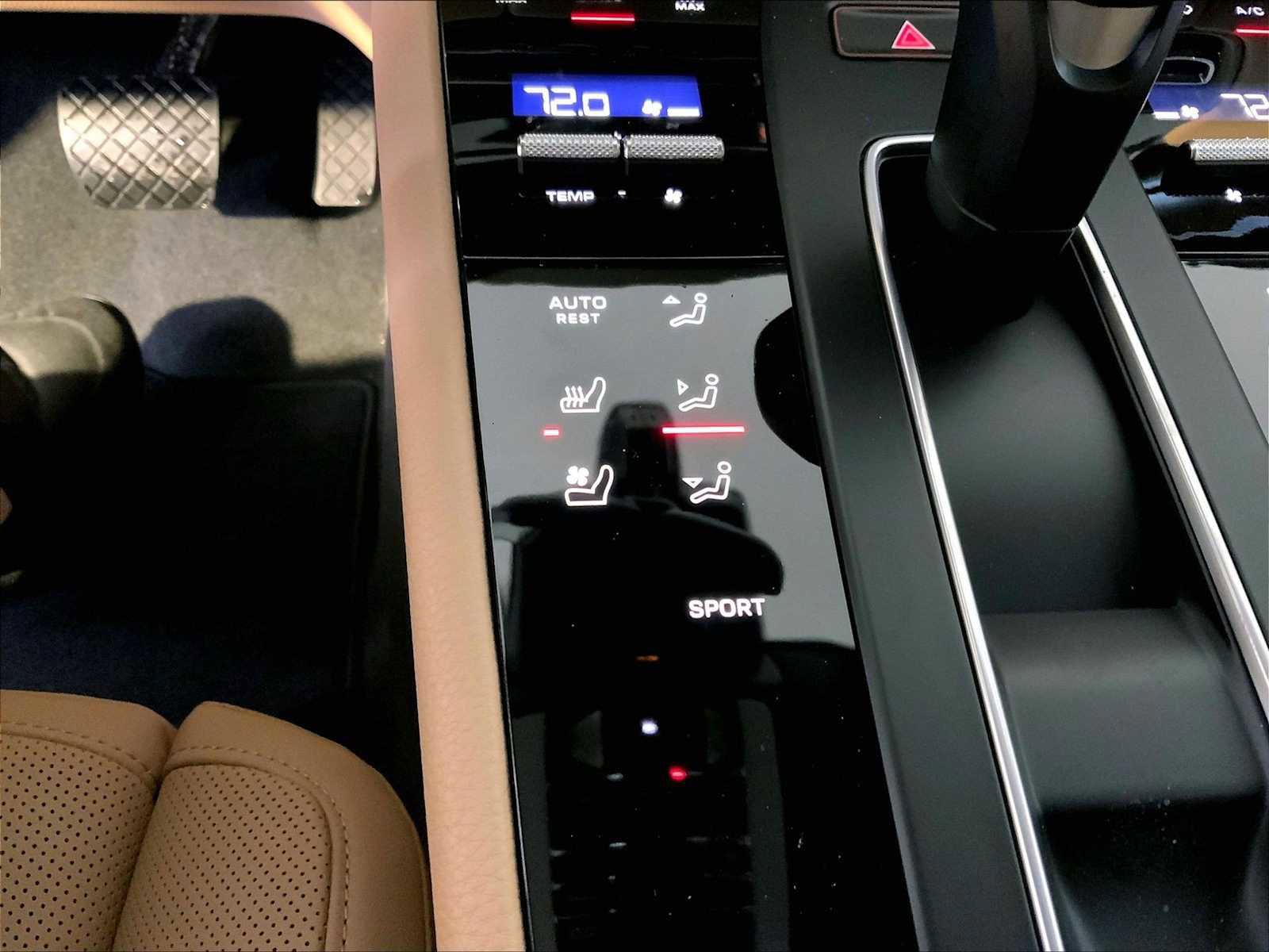 New 2026 Porsche Macan AWD/4WD image 25
