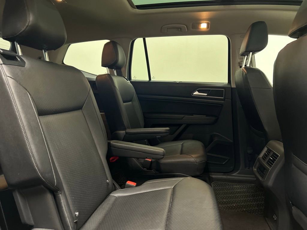 Used 2019 Volkswagen Atlas SEL R-Line image 21