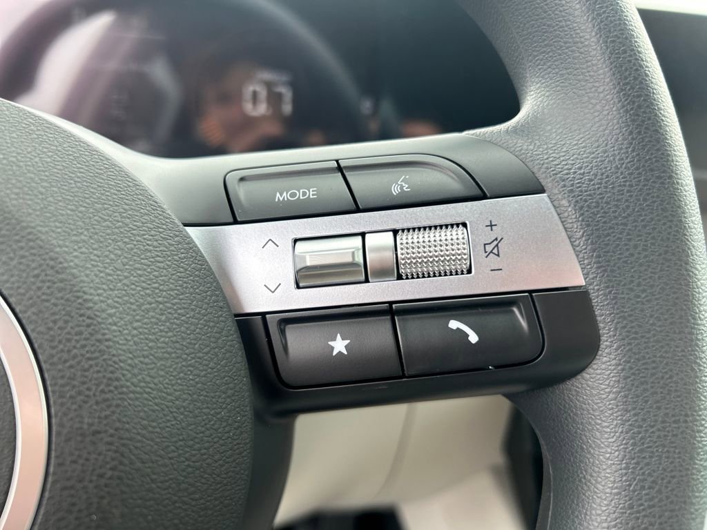 New 2026 Hyundai Tucson SEL image 16