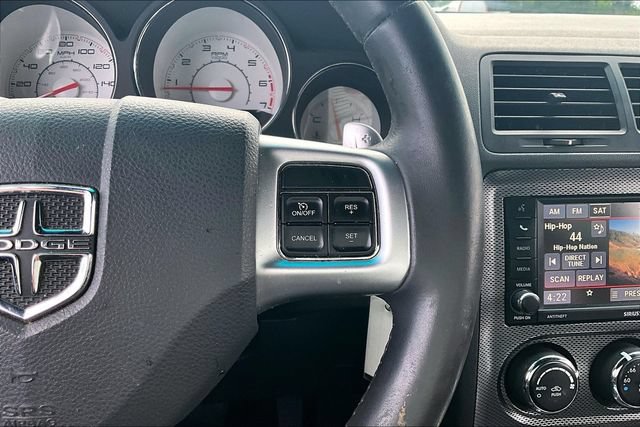 Used 2014 Dodge Challenger R/T RWD image 12