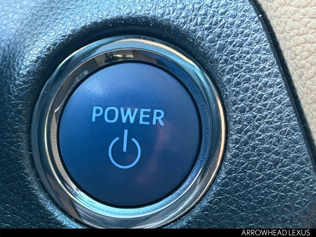 Used 2020 Toyota RAV4 Limited w/ Limited Grade Weather Package AWD/4WD image 30