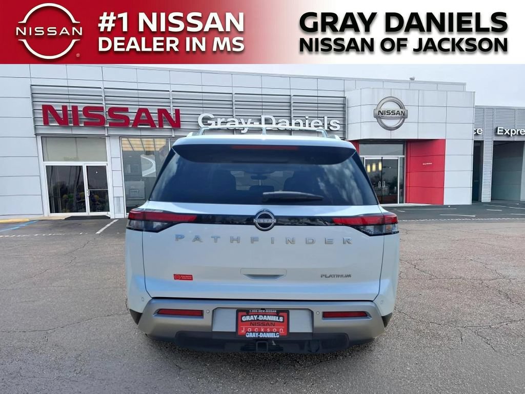 Certified 2025 Nissan Pathfinder Platinum w/ Cargo Package FWD image 7