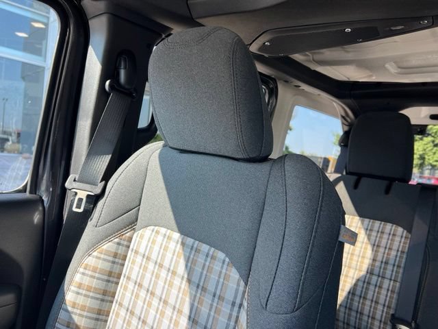 New 2026 Jeep Wrangler Unlimited Sport AWD/4WD image 18