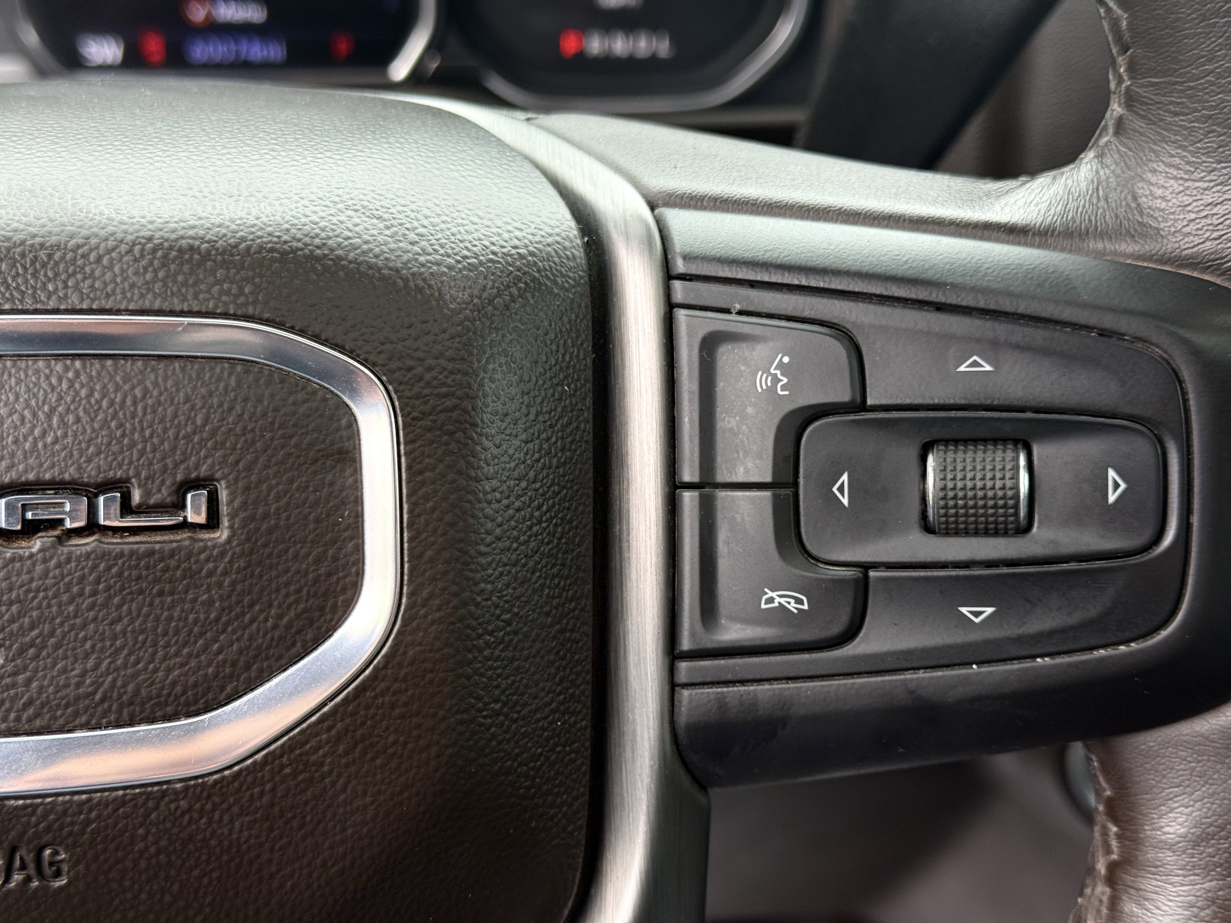 Certified 2023 GMC Sierra 2500 Denali w/ Denali Ultimate Package AWD/4WD image 20