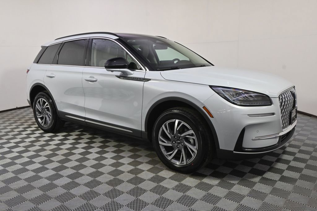 New 2026 Lincoln Corsair Premiere image 8