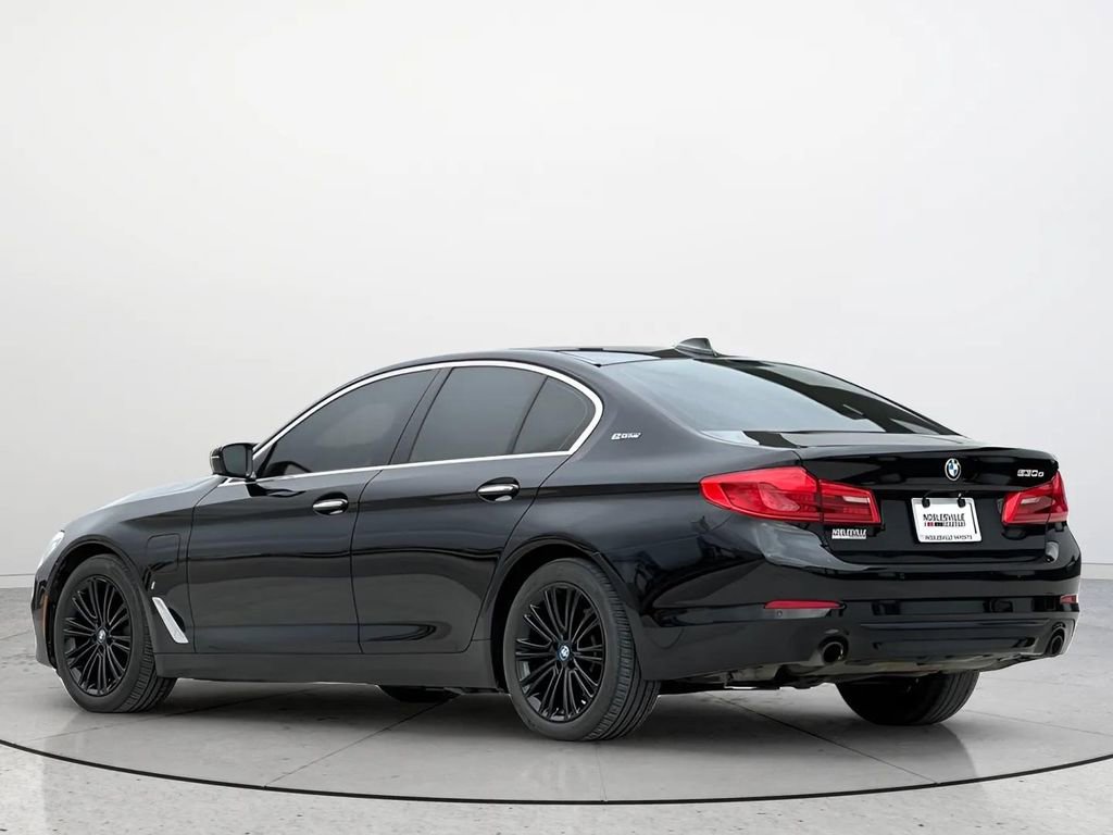 Used 2018 BMW 530e xDrive image 3