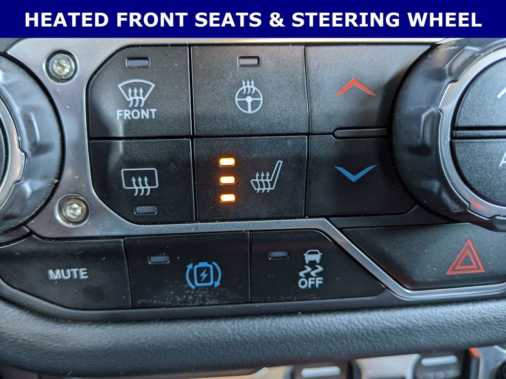 Used 2024 Jeep Wrangler Unlimited Sahara w/ Technology Group image 6